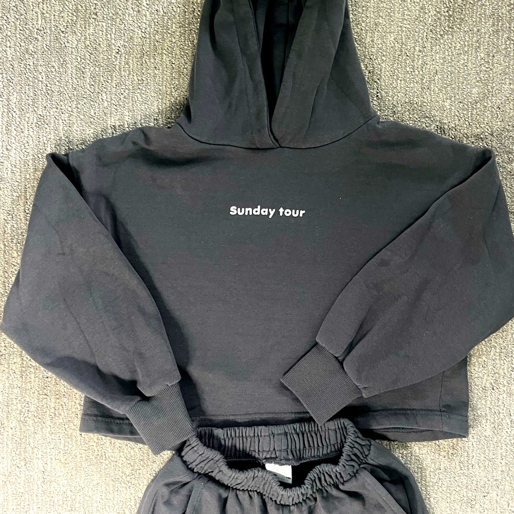 Girls size 10 Zara wide leg sweat suit